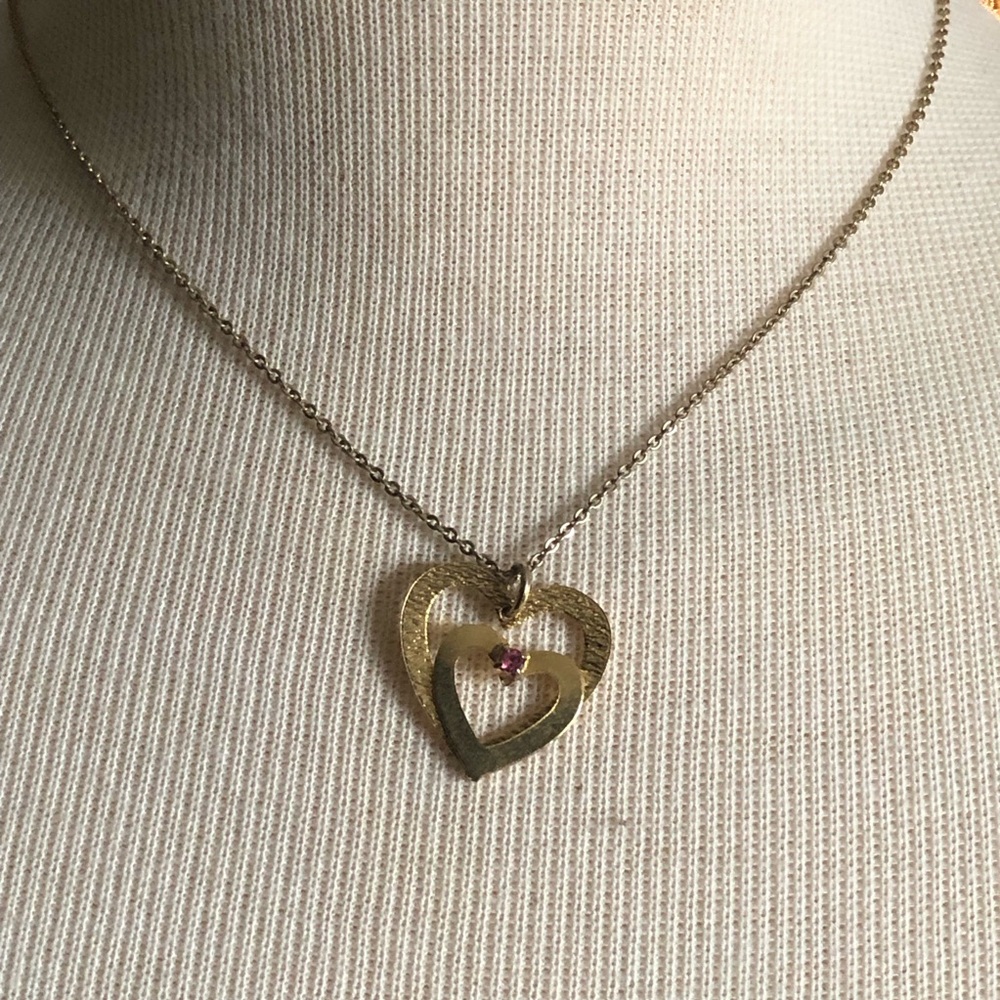 Gold Heart Pendant Necklace with Pink Stone